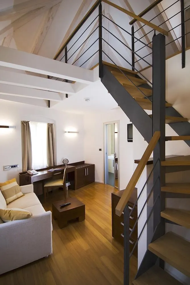 Hotel Vestibul Palace & Villa - Small Luxury Hotels Of The World Split