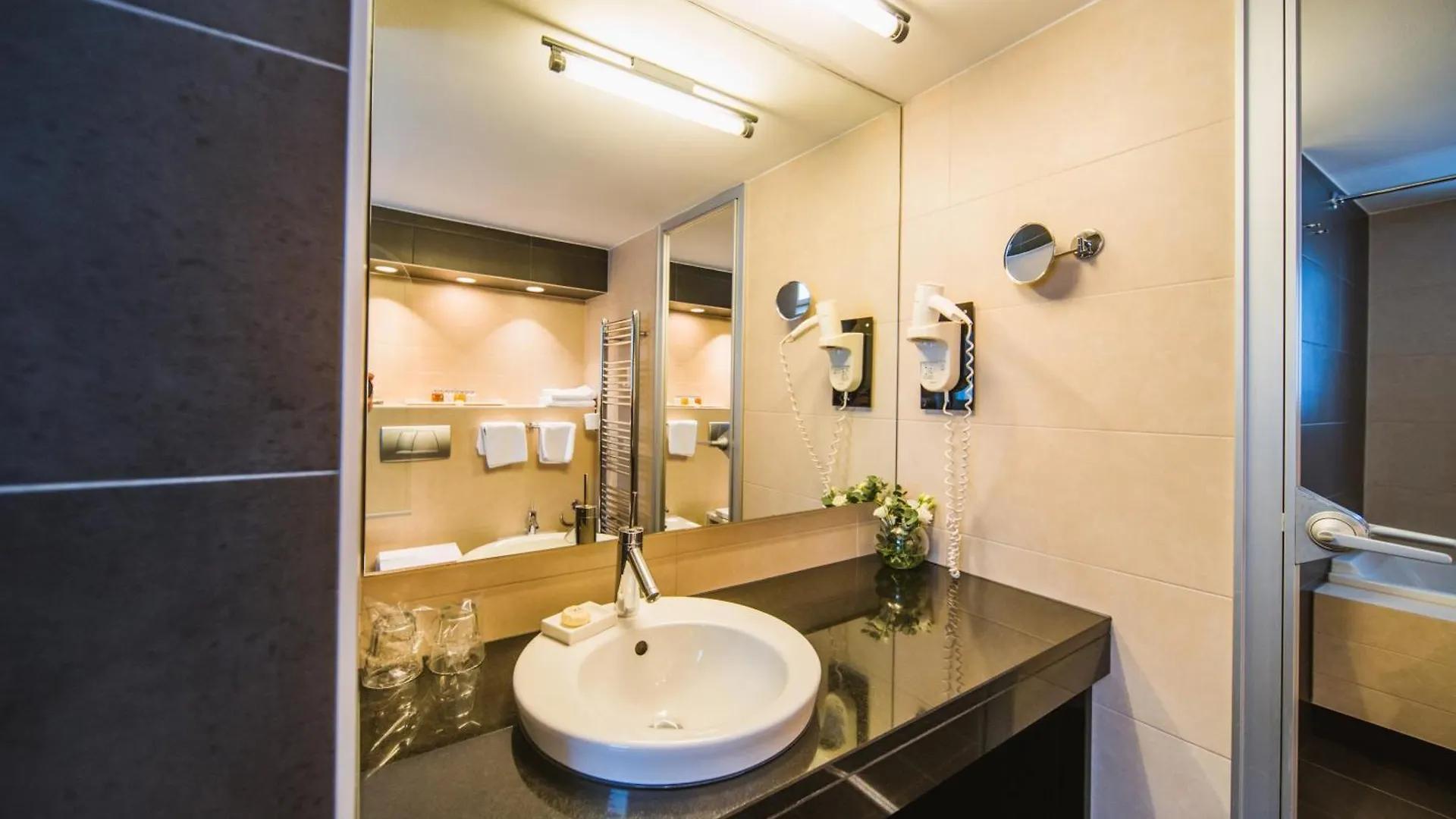 Hotel Vestibul Palace & Villa - Small Luxury Hotels Of The World Split Croatia