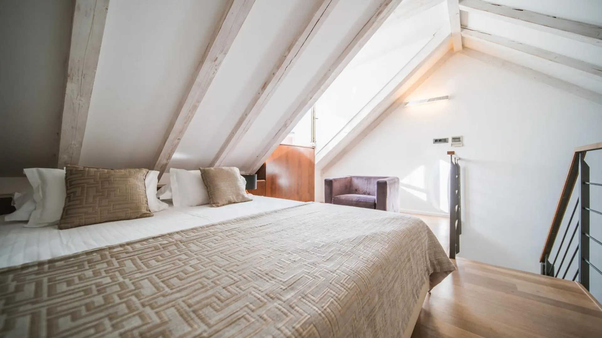 Hotel Vestibul Palace & Villa - Small Luxury Hotels Of The World Split