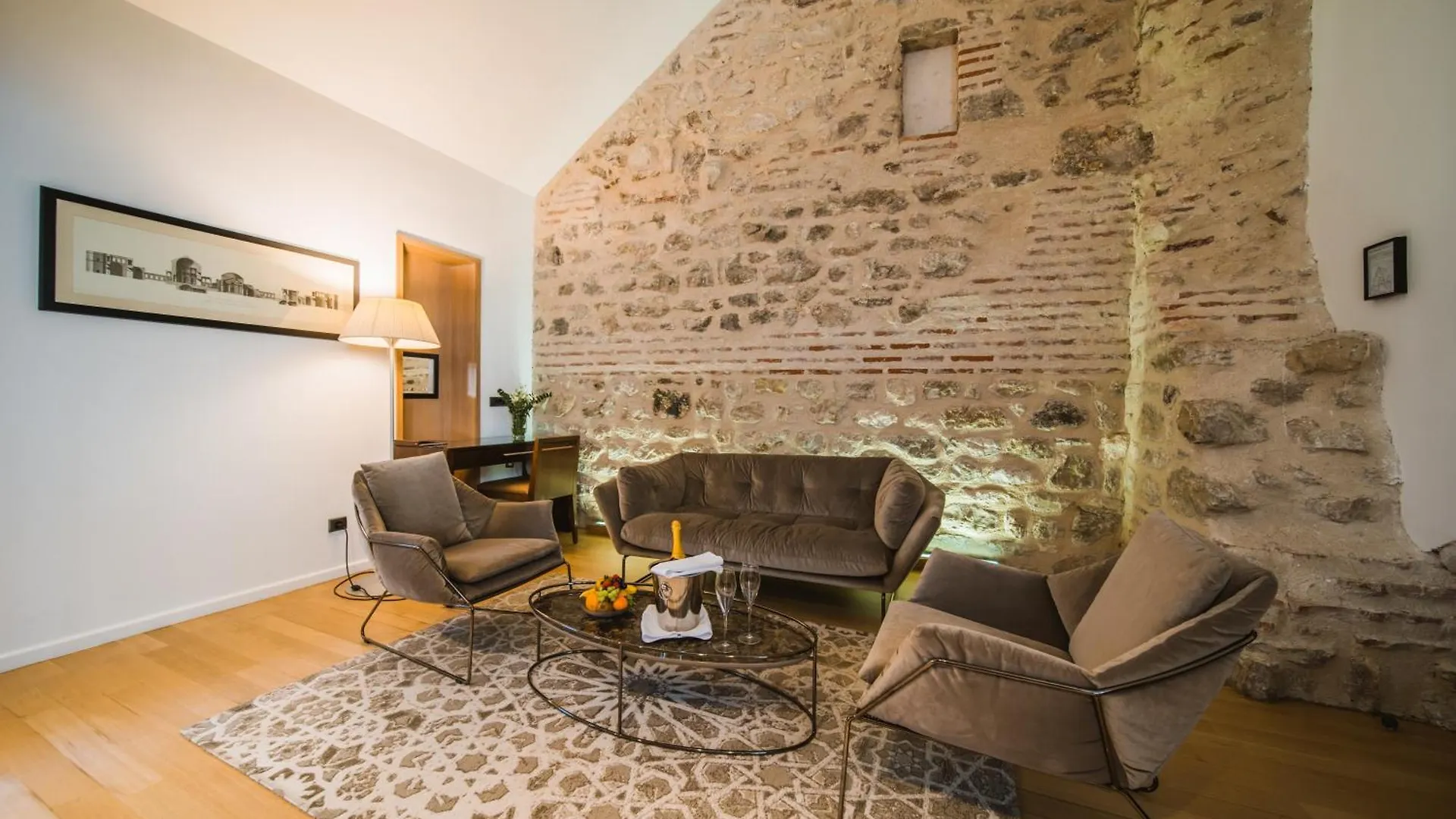 Hotel Vestibul Palace & Villa - Small Luxury Hotels Of The World Split