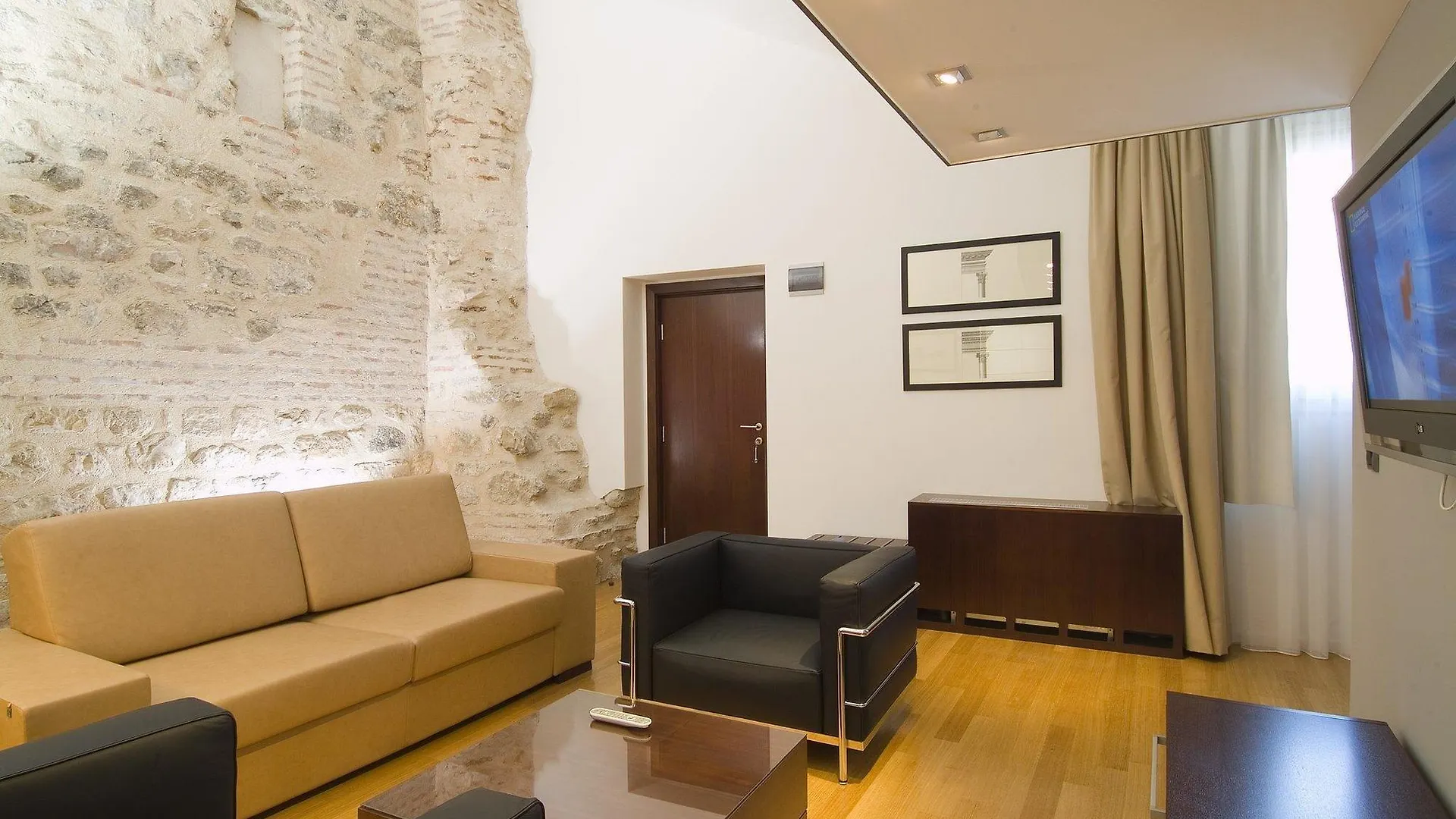 Hotel Vestibul Palace & Villa - Small Luxury Hotels Of The World Split