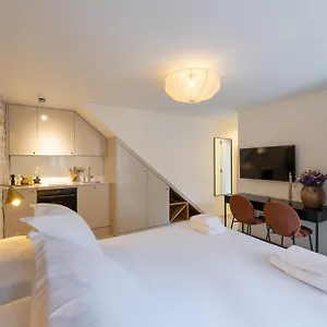 https://boutique-4-stars-apartment-in-the-center.hotels-in-trogir.com