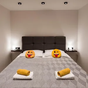  Apartman Martinis